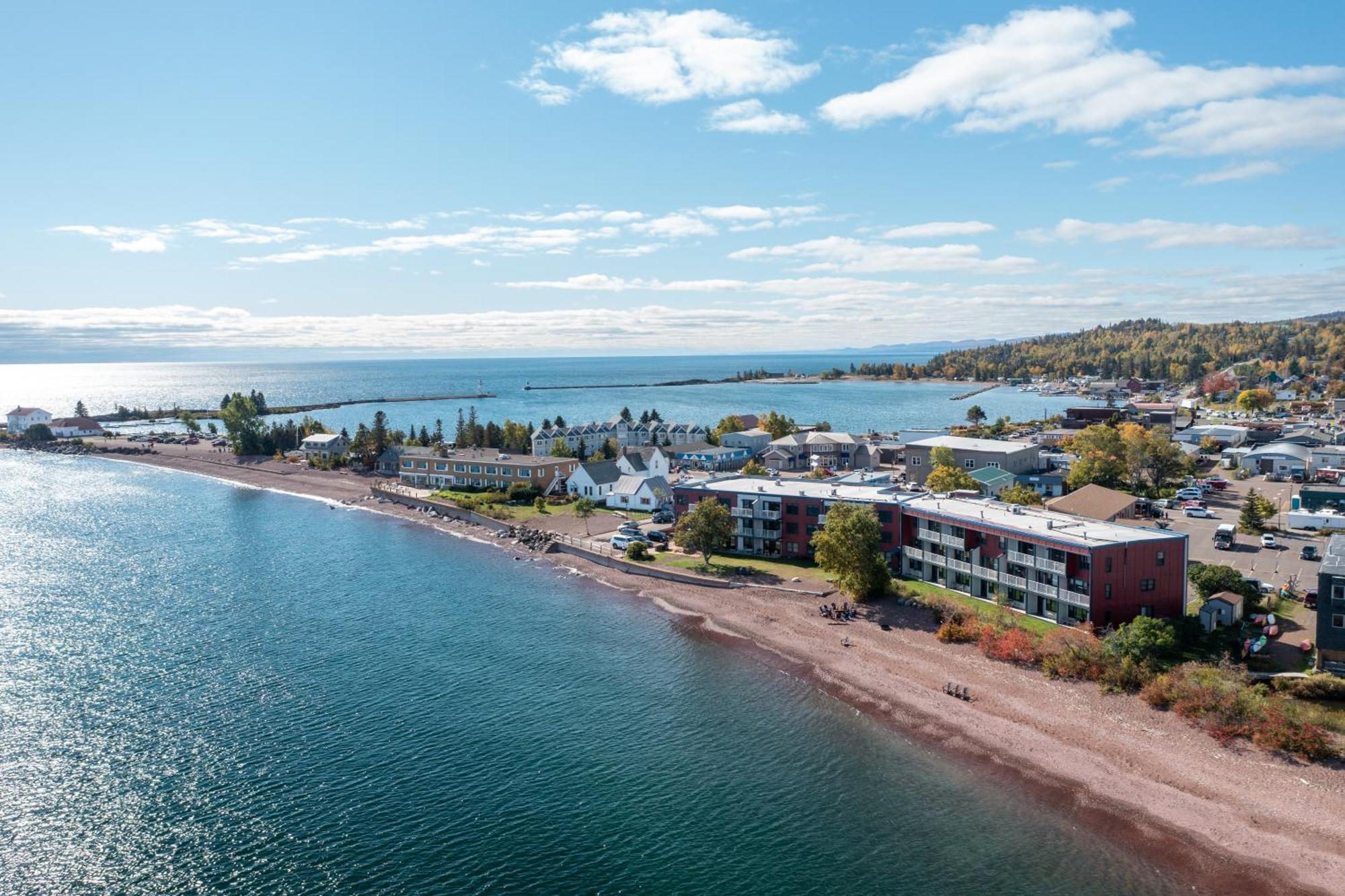 East Bay Suites Гран Маре Екстериор снимка