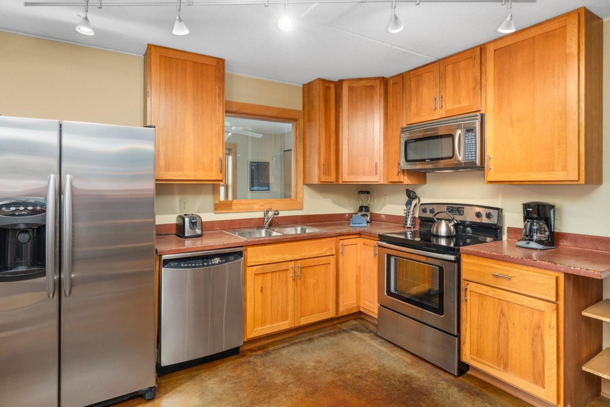 East Bay Suites Гран Маре Екстериор снимка