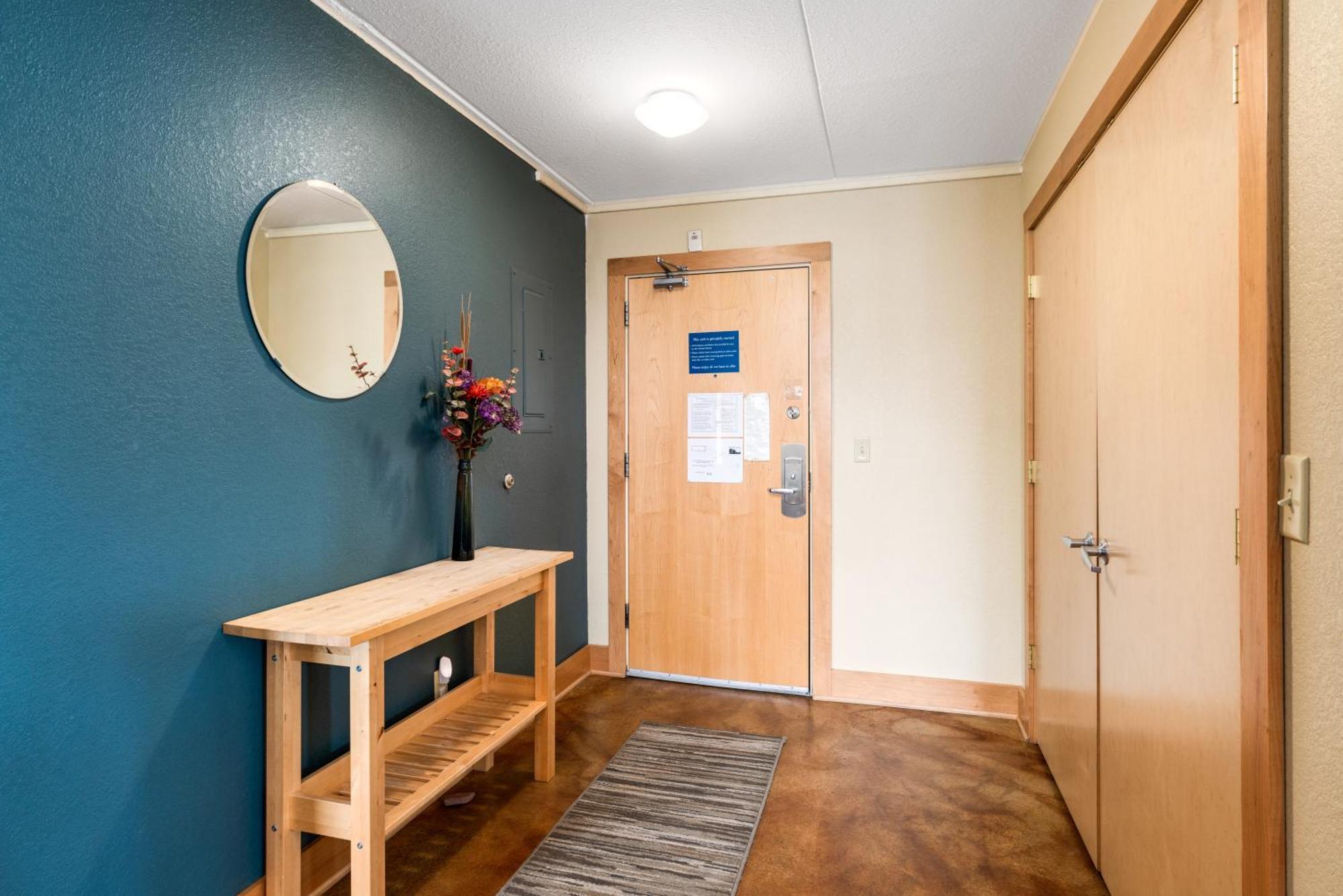East Bay Suites Гран Маре Екстериор снимка