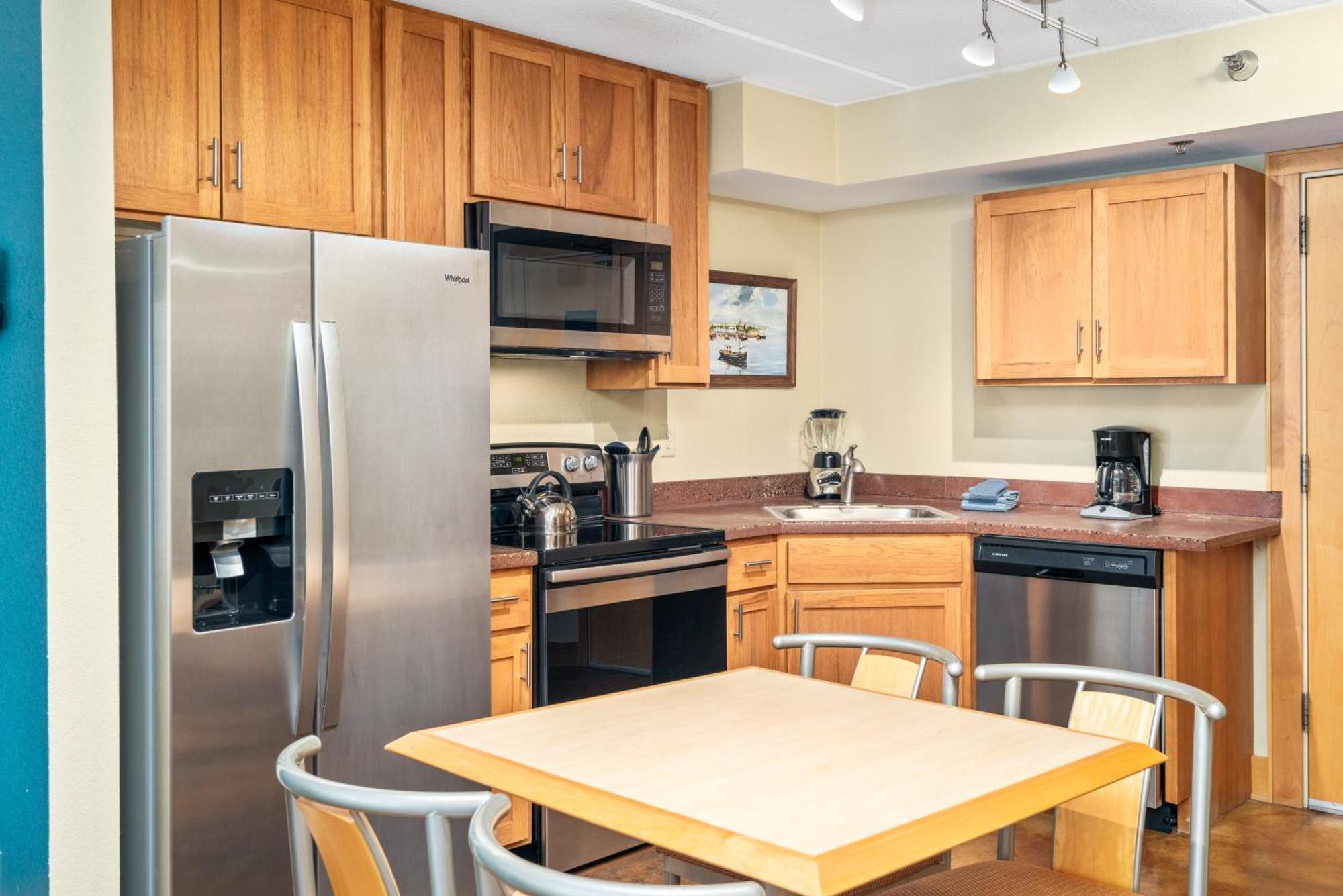 East Bay Suites Гран Маре Екстериор снимка