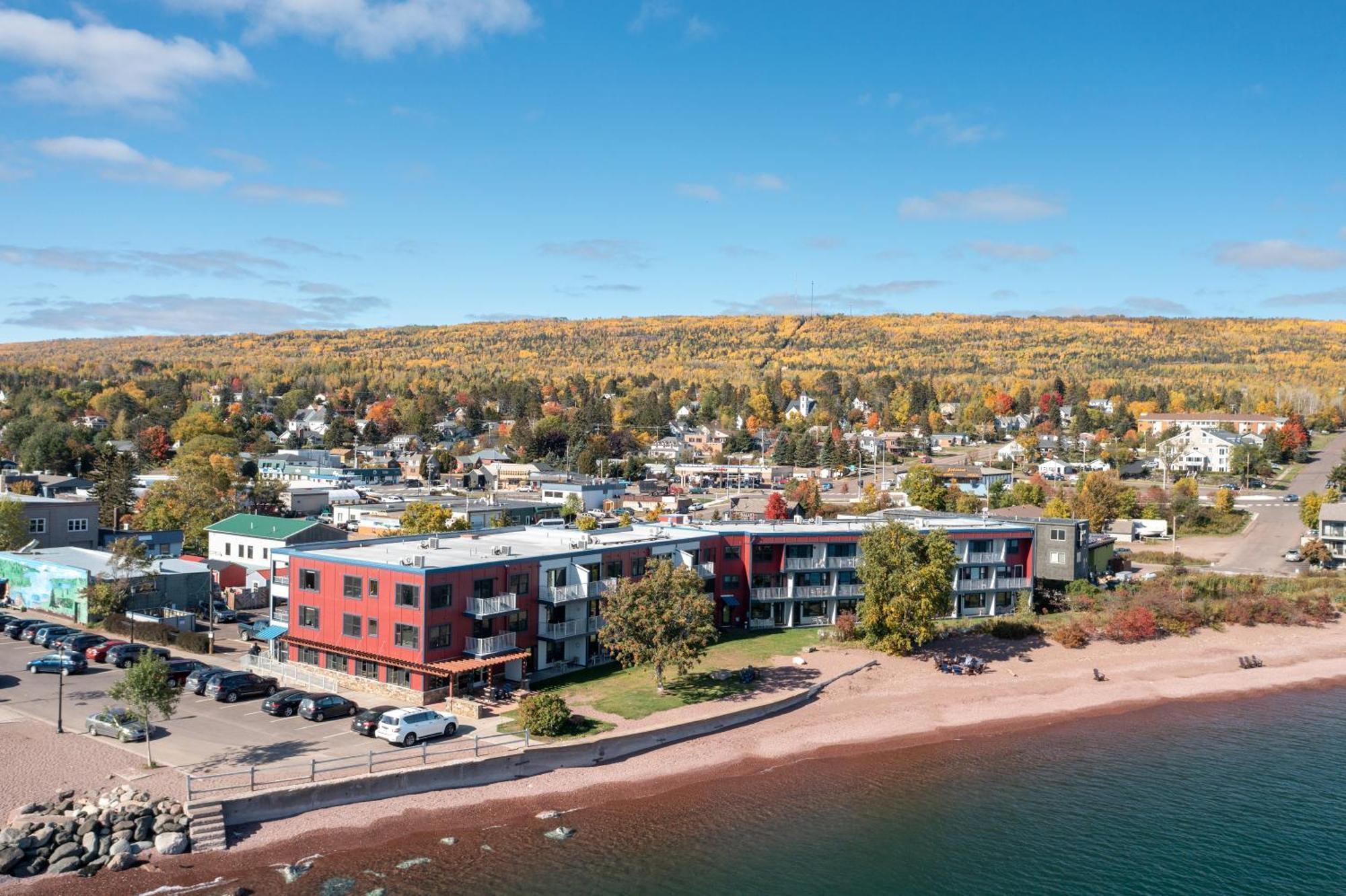 East Bay Suites Гран Маре Екстериор снимка