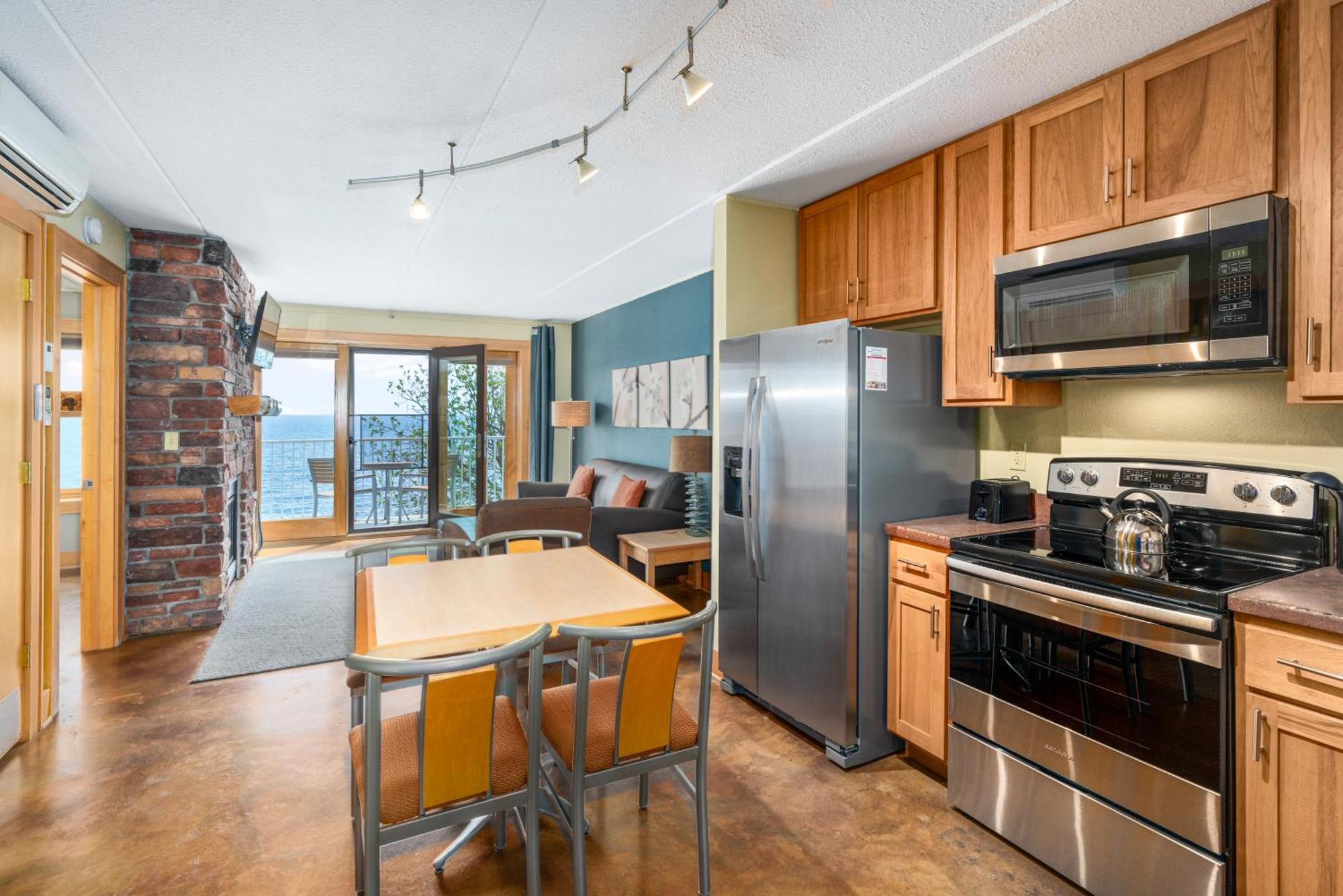 East Bay Suites Гран Маре Екстериор снимка